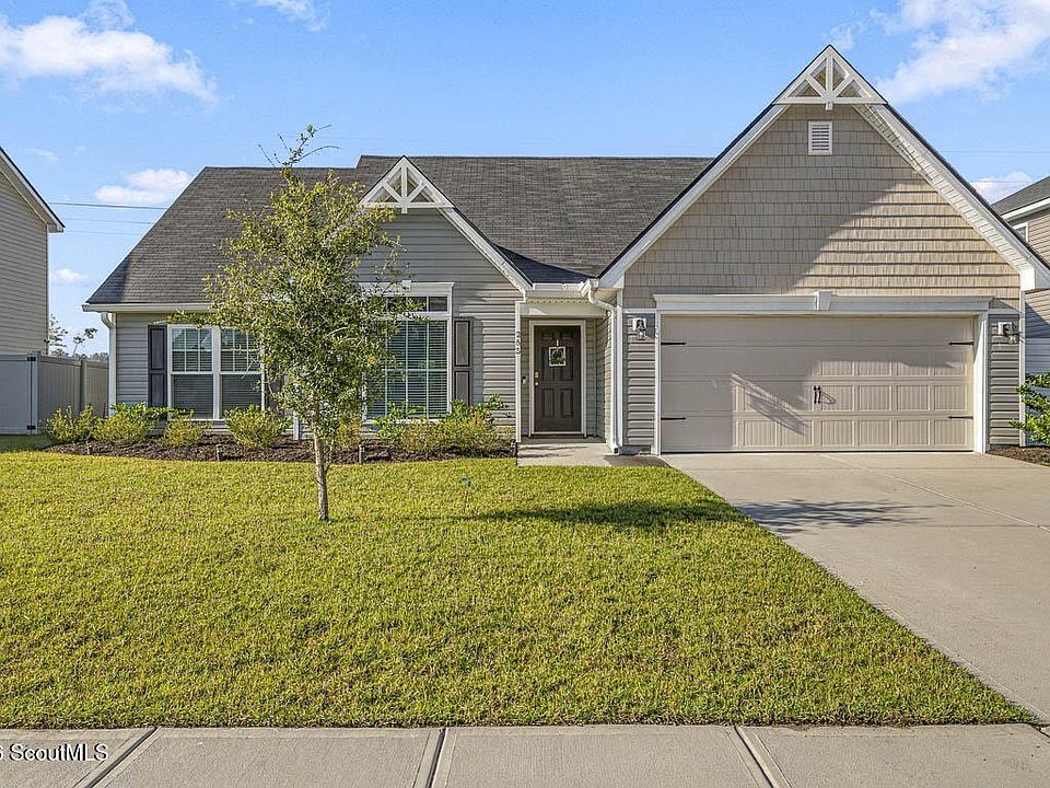 1st image of 255 Chestnut Dr