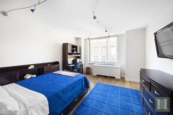 Sold by Halstead Real Estate | media 5