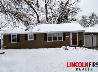 4215 B St, Lincoln, NE 68510
