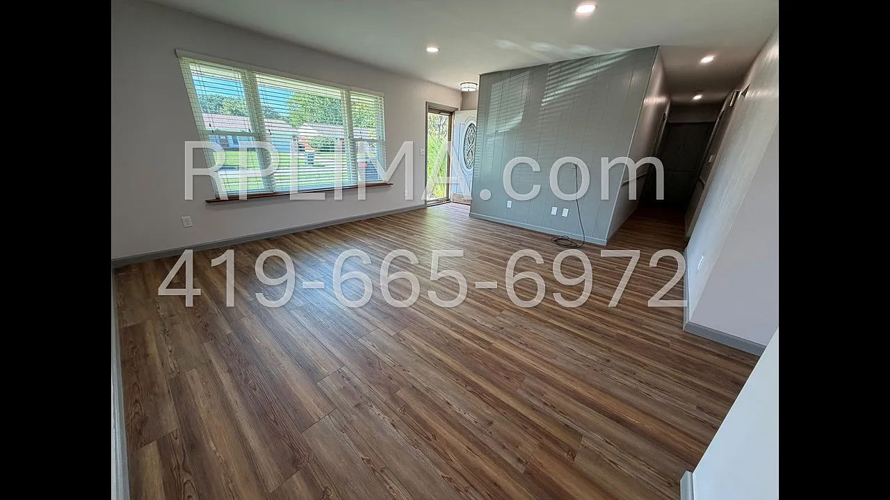 614 Westbrook Drive - 1 — Photo 2