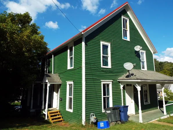 36 Clinton St, Nelsonville, OH 45764
