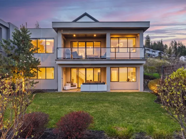 203 Grange Dr, Vernon, BC V1H 2M1