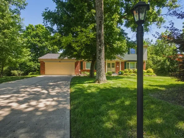 2457 Owlcrest Dr, Cincinnati, OH 45231