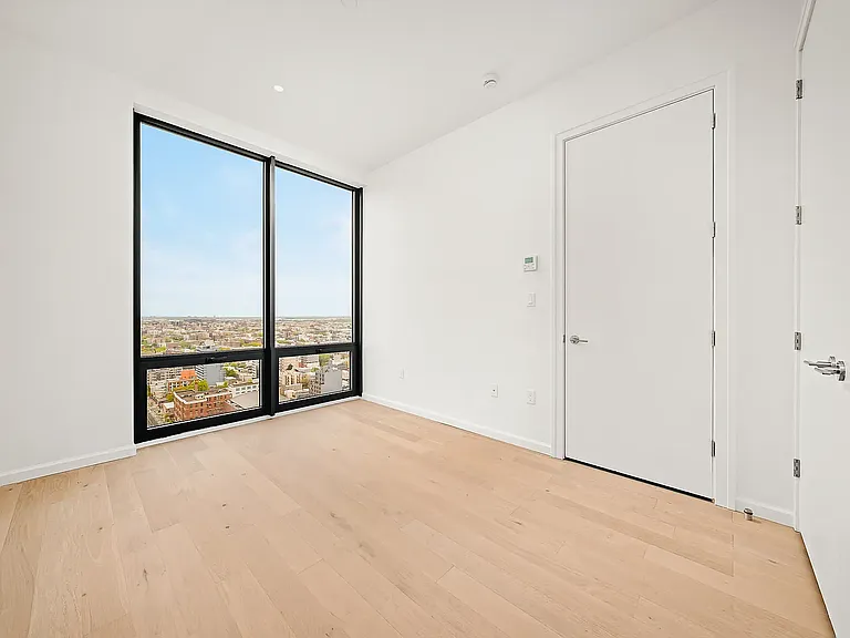 41-15 24th St #2511 — Photo 5