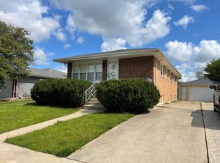 19813 Crescent Ave, Chicago Heights, IL 60411