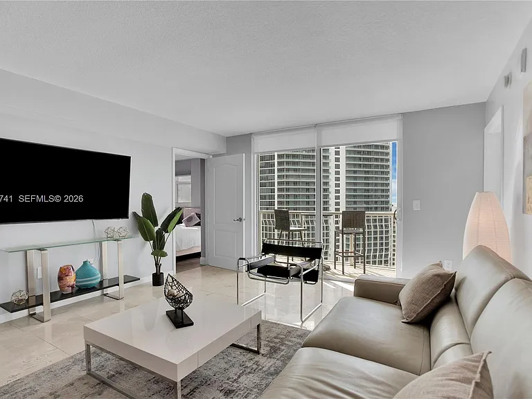 1200 Brickell Bay Dr #3515 — Photo 4