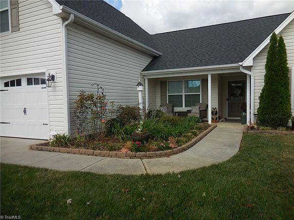 2nd image of 7306 Scenic Village Ln