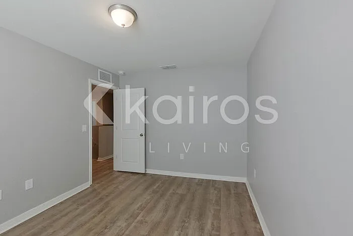 4232 Swensson St — Photo 12