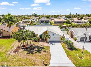 920 SE 33rd St, Cape Coral, FL 33904