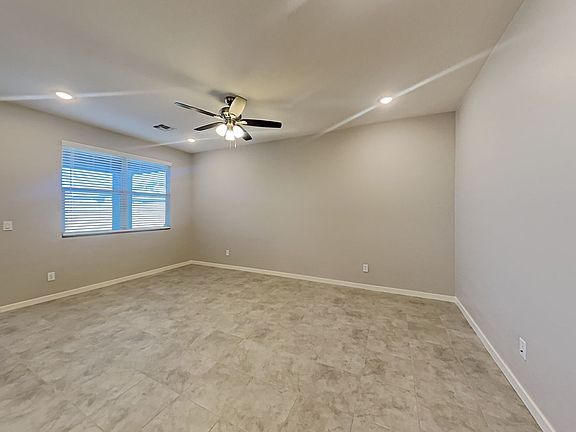 4th image of 4842 N 181st Ave