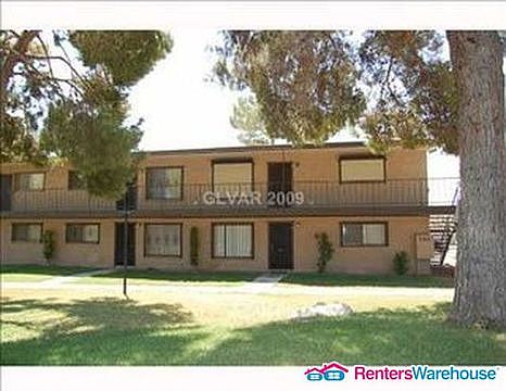 1st image of 585 N Royal Crest Cir #11