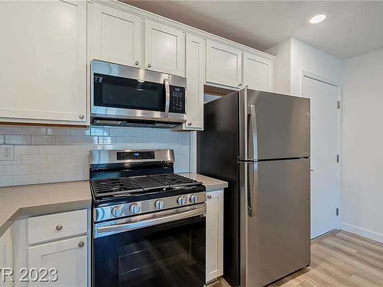 689 Omaggio Pl — Photo 9