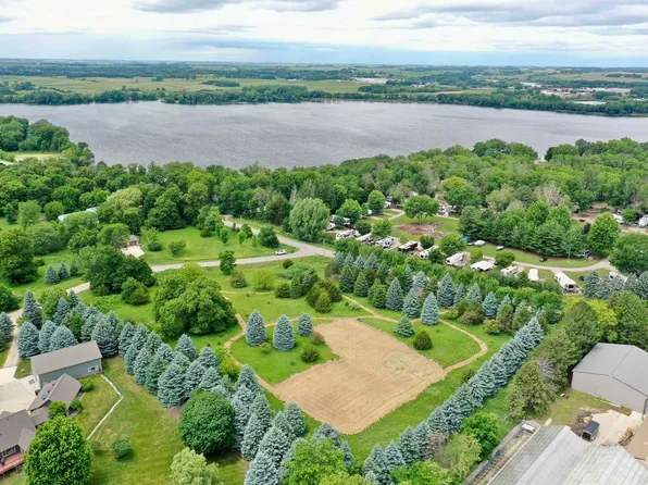 231st Ave, Spirit Lake, IA 51360