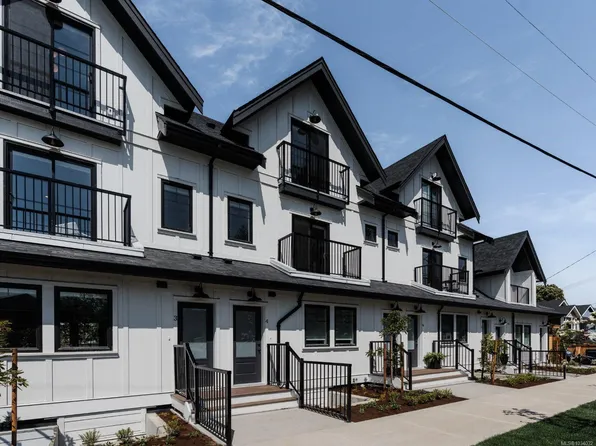 1830 Allenby Rd #2, Victoria, BC V8R 3B7