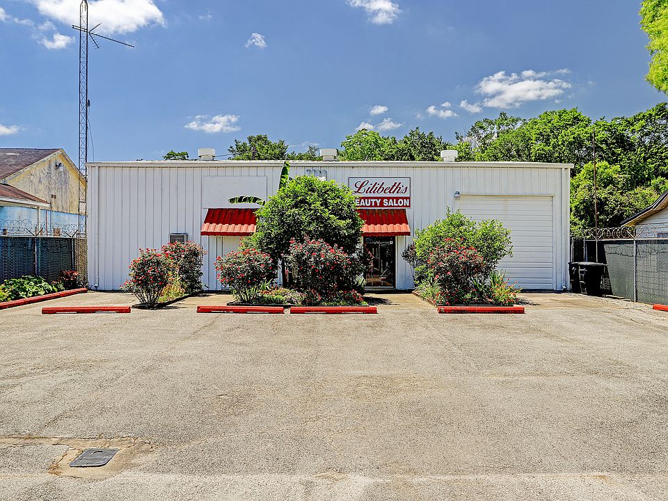 1st image of 5634 Woodlark St
