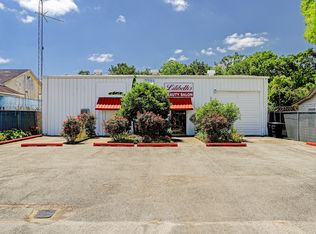 5634 Woodlark St, Houston, TX 77017