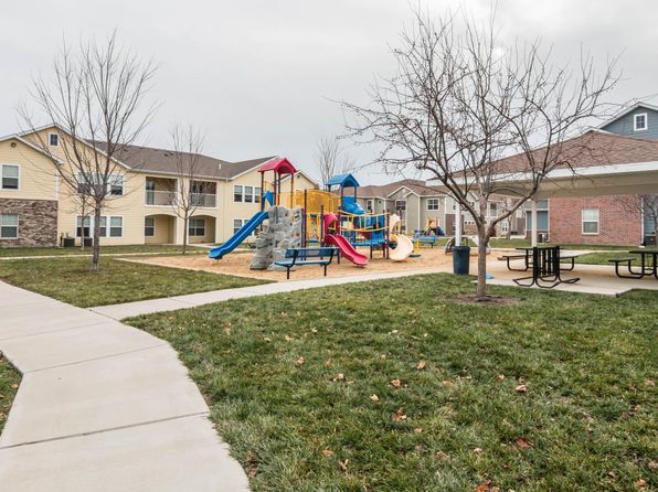 Redwood Court | 1208 W Keystone Pl, Brandon, SD