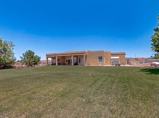 13 Gurule Rd, Los Lunas, NM 87031