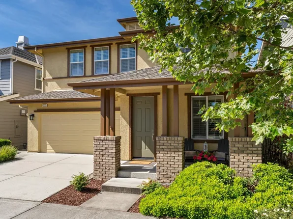 1715 Southgate Drive, Petaluma, CA 94954