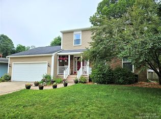 49 Chestnut Dr, Chelsea, MI 48118