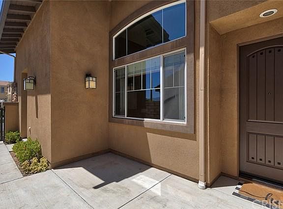 3rd image of 24804 Carbon Ln