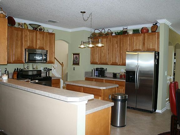 4th image of 12340 Sweetfern Ln