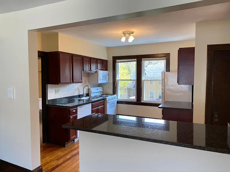 1745 W 31st Pl #3 — Photo 13