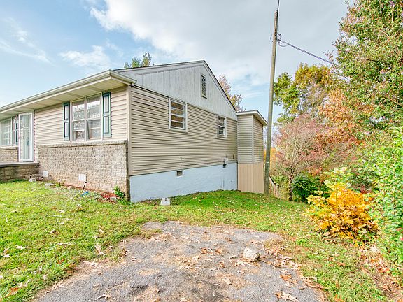 4th image of 304 Iris Dr #0