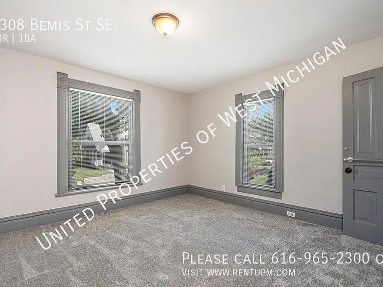 1308 Bemis St SE — Photo 5