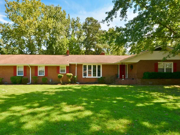 3201 Dogwood Dr, Portsmouth, VA 23703