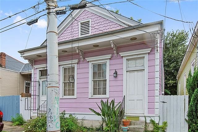 1st image of 8116 Jeannette St