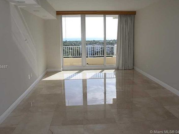 4th image of 789 Crandon Blvd APT 801