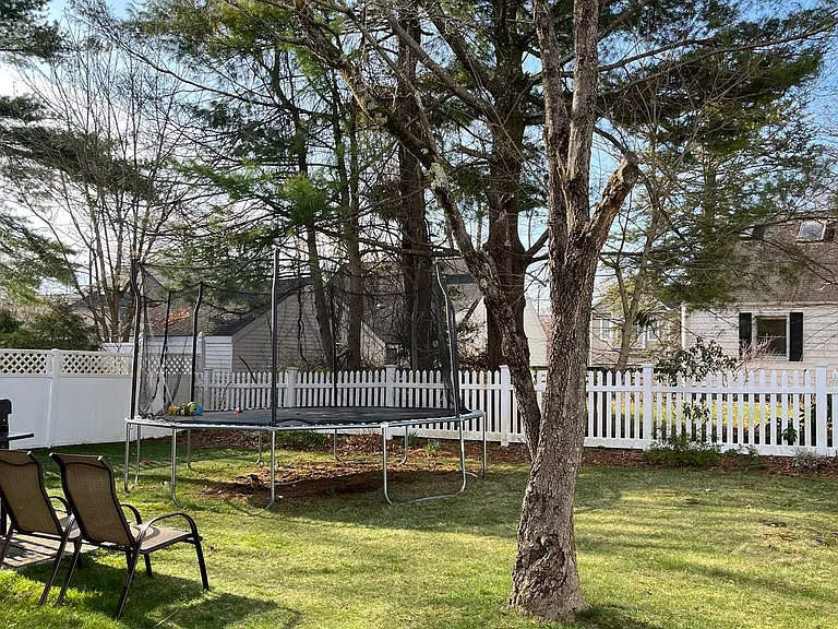 175 Alvin St #175 — Photo 9