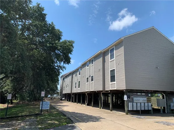 9601 9th View St APT 103, Norfolk, VA 23503
