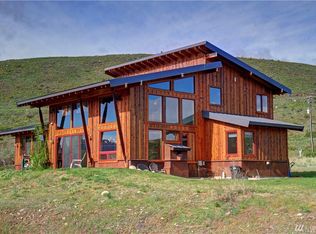 2 Grouse Hollow Ln, Twisp, WA 98856