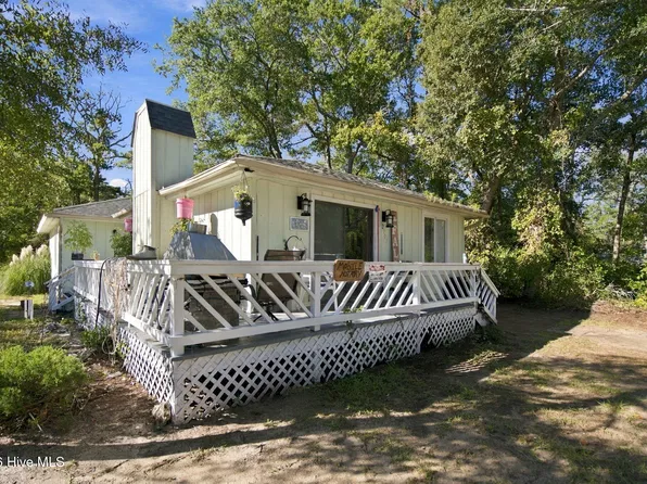 2907 E Oak Island Drive, Oak Island, NC 28465