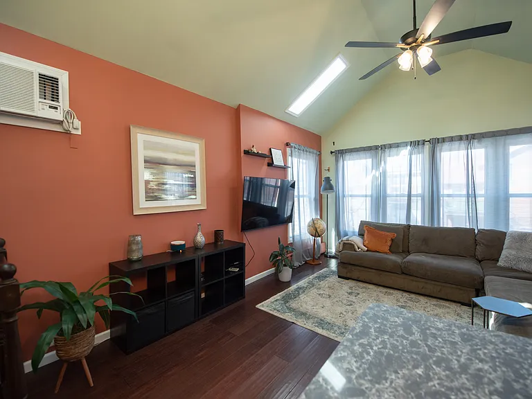 4731 Beach 47 St #2 — Photo 25
