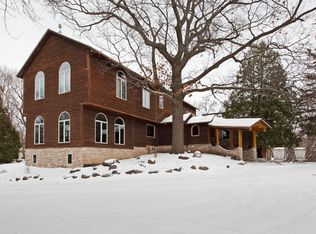 6125 Apple Rd, Shorewood, MN 55331