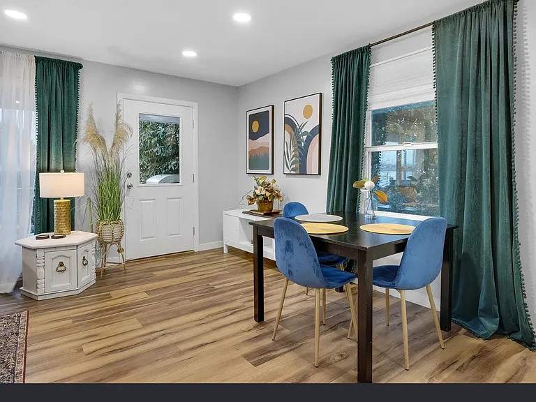762 Erie Ave #B — Photo 11