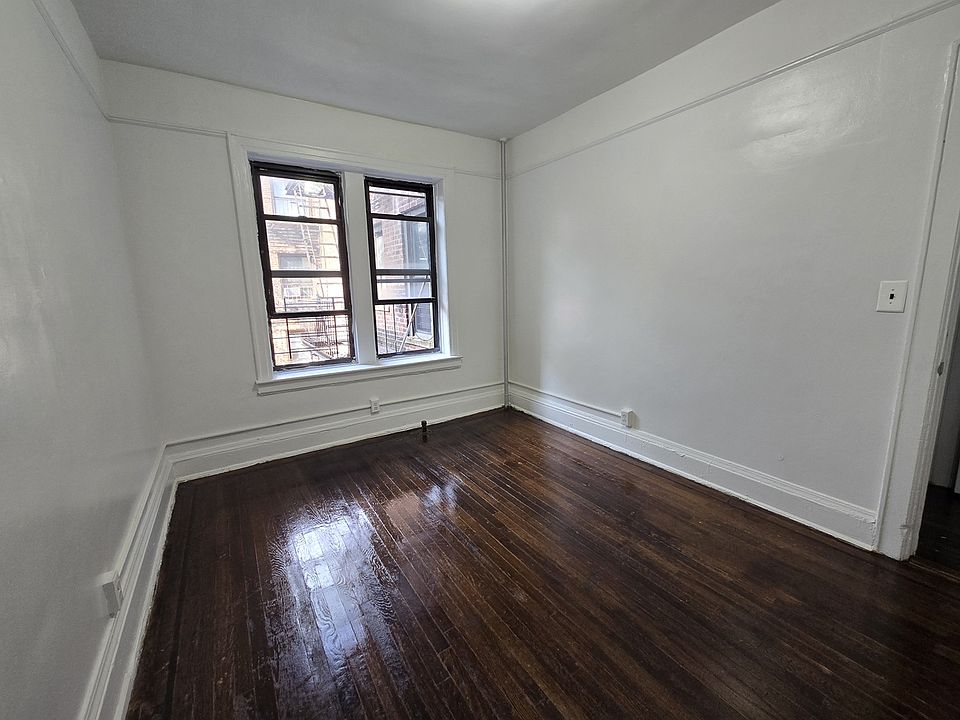 1st image of 9015 138th Pl #17