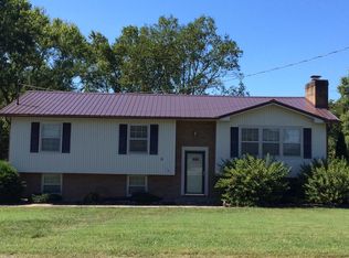 263 Kaliponi St, Wahiawa, HI 96786
