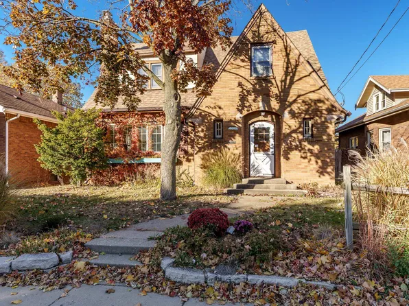 2310 Broadway, Rockford, IL 61104