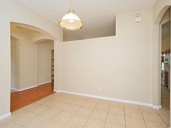 5th image of 12527 American Eagle Way