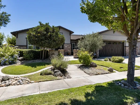 2476 Belle Glade Ln, Manteca, CA 95336