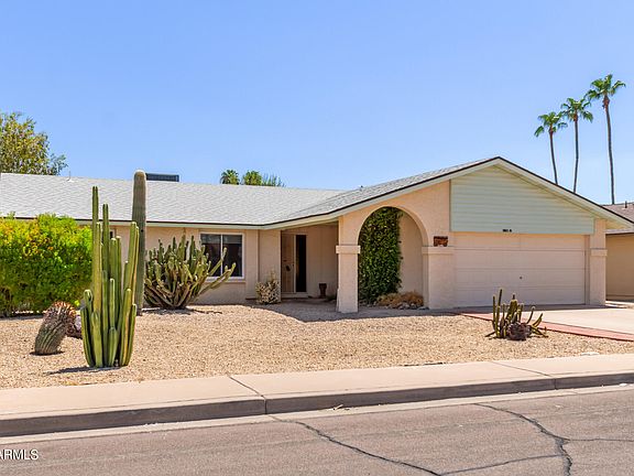 2nd image of 1351 E CHILTON Drive