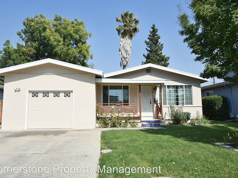 1st image of 657 Los Olivos Dr