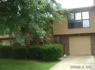 700 Shabin Dr, Shiloh, IL 62221