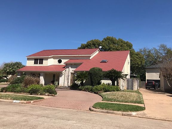 2nd image of 3111 Deer Creek Dr