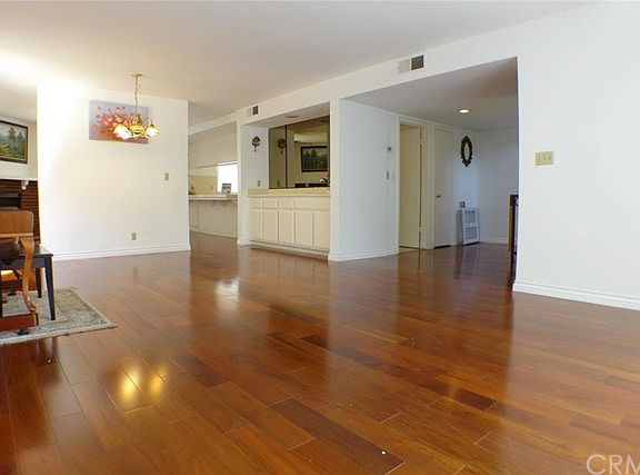 3rd image of 816 W Naomi Ave Unit 13