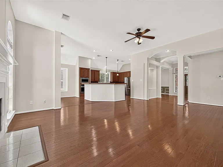 3215 Quiet Lake Dr — Photo 11
